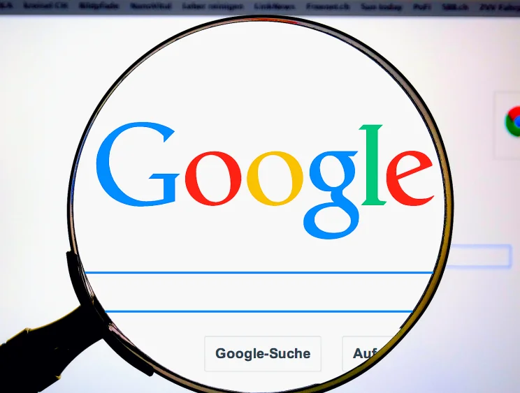 검색 순위 방어의 핵심 E-E-A-T 강화를 위한 학술 데이터 활용 전략